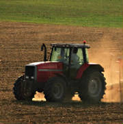 tractors_250x251.jpg